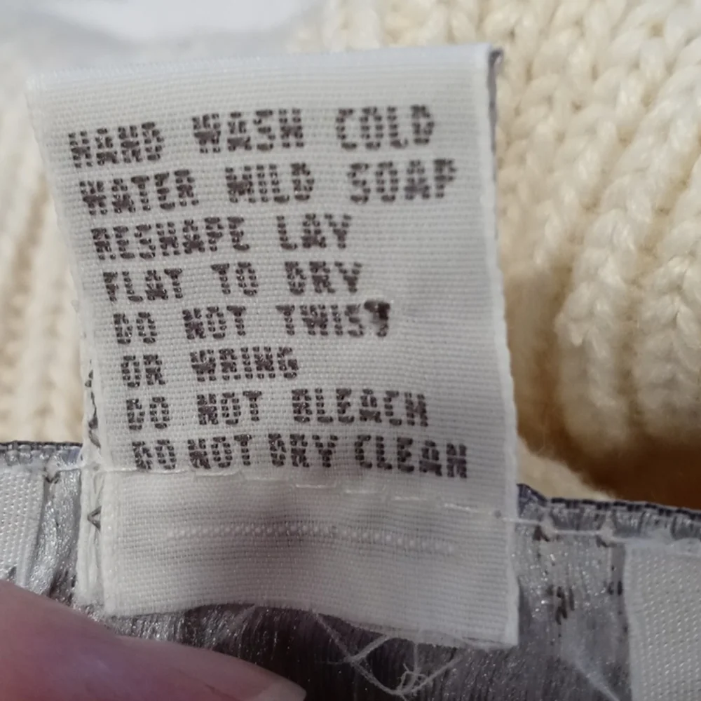 Vintage Fino Ramie heavy crochet swater la… - Picture 9 of 9